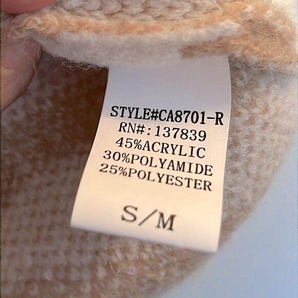 Dreamers cream and tan oversized zebra print cardigan sweater size small/medium - Picture 7 of 7